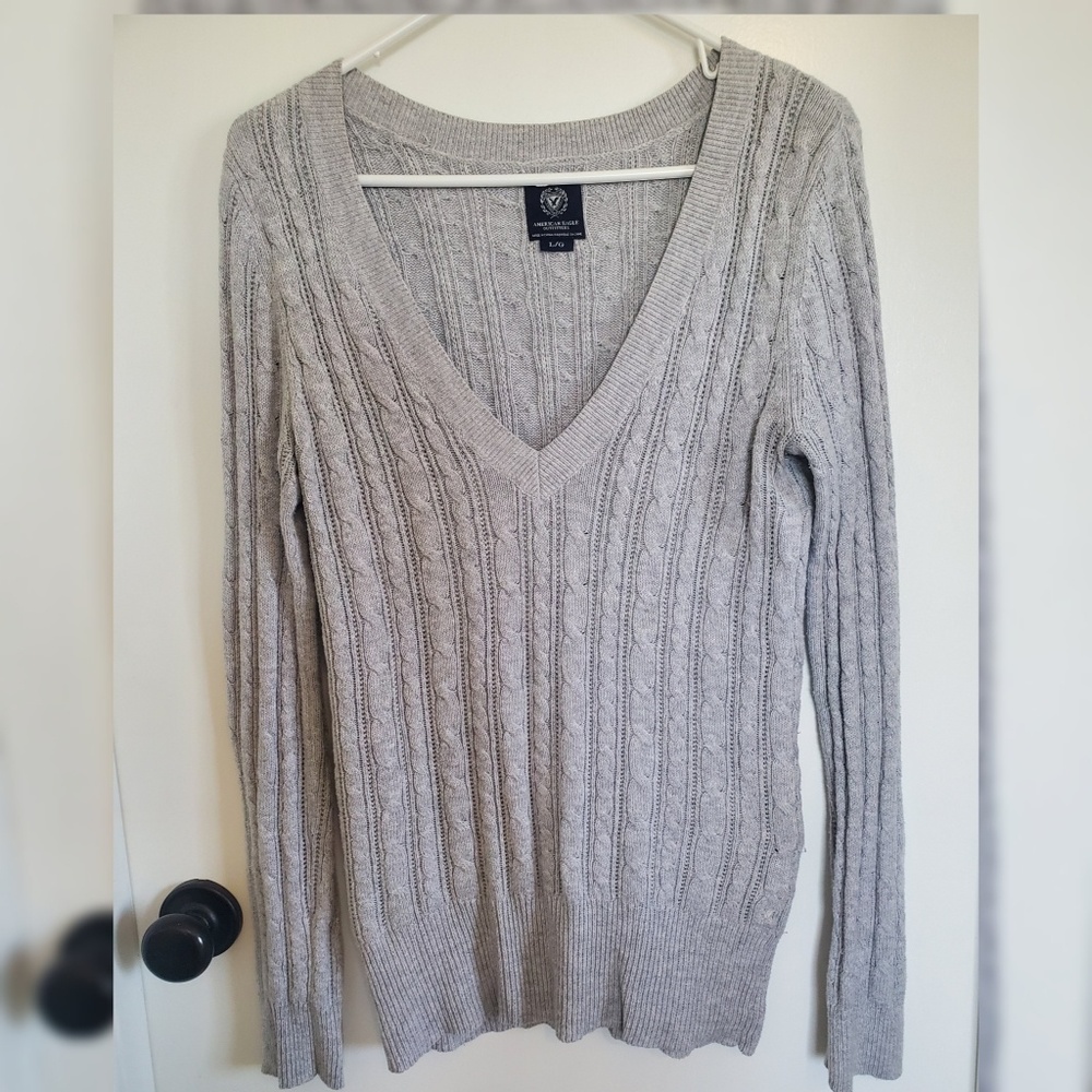 American Eagle V-neck Cable Knit Sweater